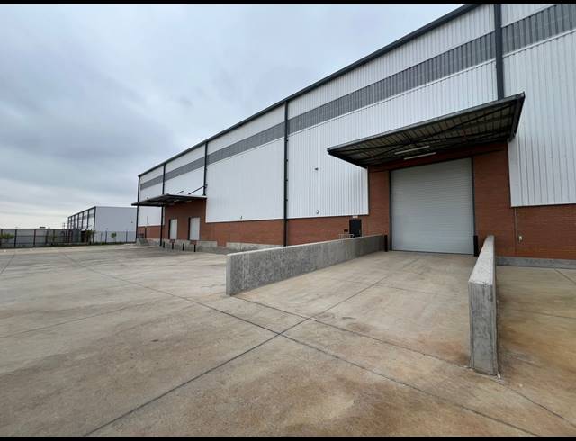 5,151M² WAREHOUSE TO LET IN SAMRAND BUSINESS PARK